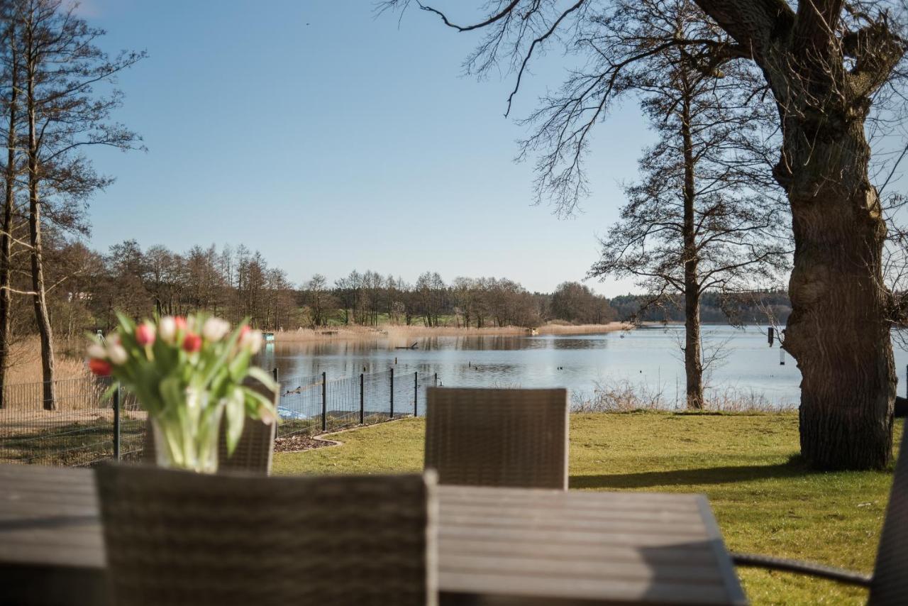 קרקוב אם זיי 5 Sterne Ferienhaus Direkt Am See Mit Sauna-Kamin-Garten מראה חיצוני תמונה
